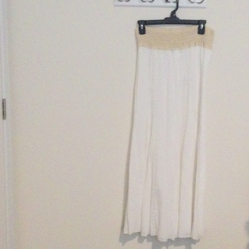 Venus white maxi skirt